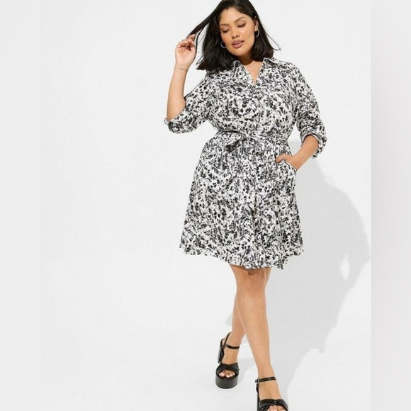 Torrid Black and White Floral Pattern Long Sleeve Poplin Shirt Dress 2X 18-20 - Picture 1 of 15